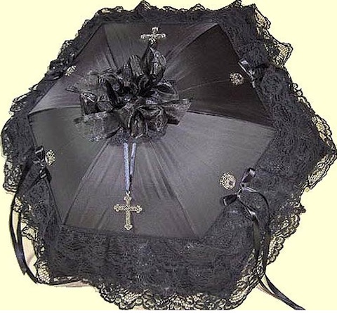goth-umbrella